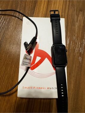 Black Smart Fitness Watch with Heart Rate Monitor